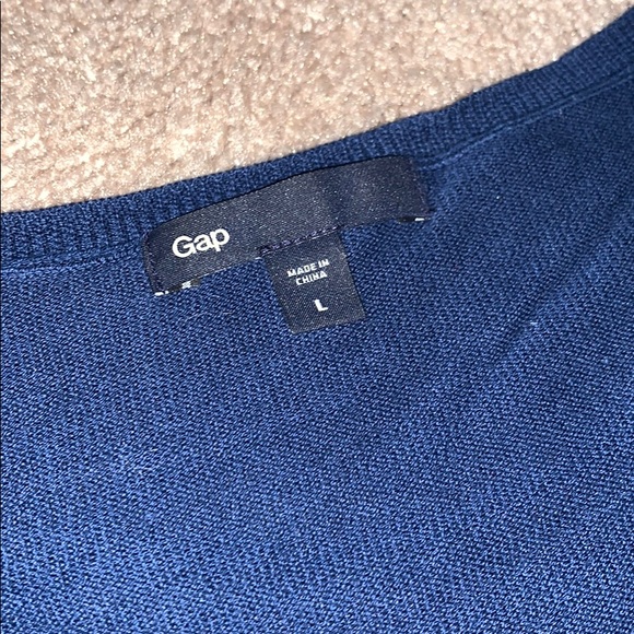 Gap Ruffled Sweater - Picture 4 of 4